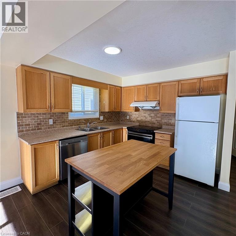 629 Violet Street, Waterloo, Ontario  N2V 2V9 - Photo 15 - 40808403