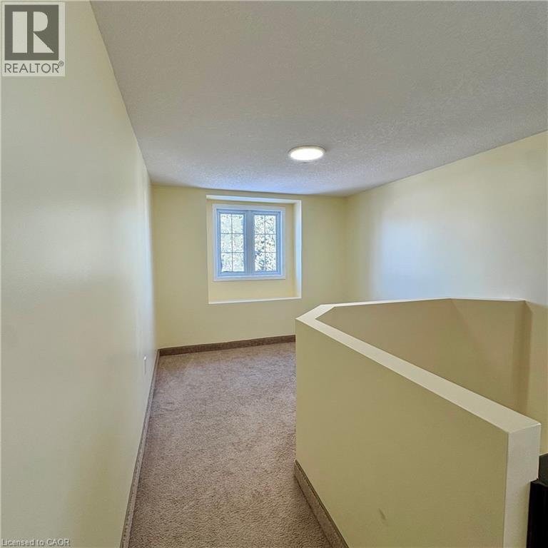 629 Violet Street, Waterloo, Ontario  N2V 2V9 - Photo 20 - 40808403