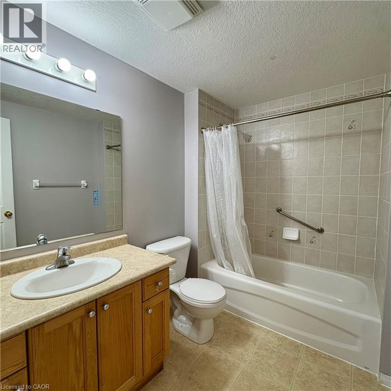 629 Violet Street, Waterloo, Ontario  N2V 2V9 - Photo 31 - 40808403