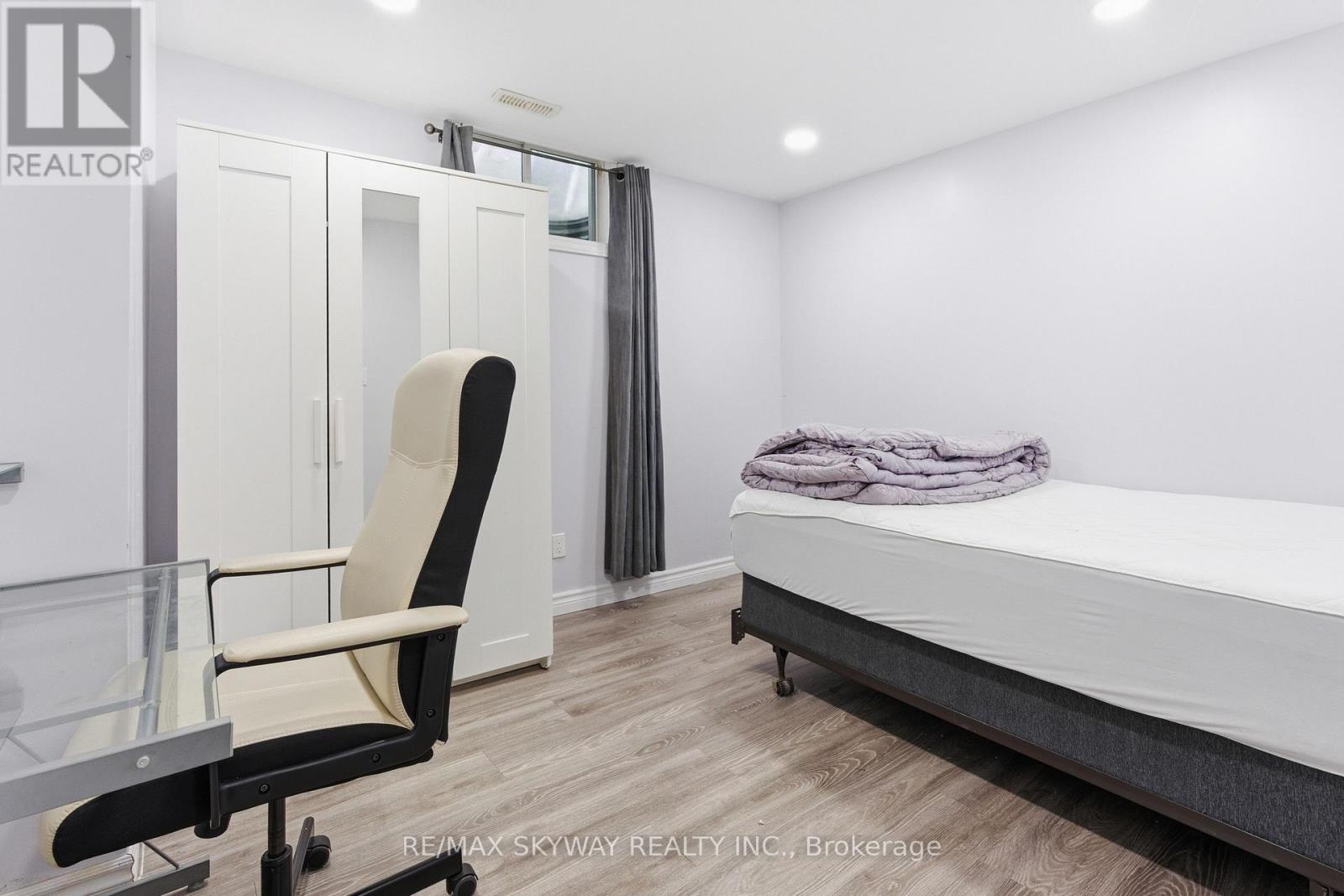 Photo 33 of 41 for 1185 Lawson Road