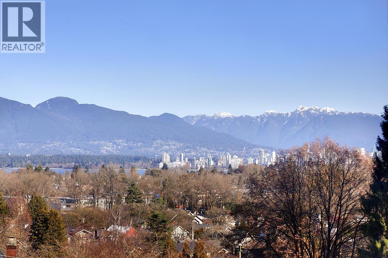 3657 W 14th Avenue, Vancouver, British Columbia  V6R 2W6 - Photo 2 - R3095937