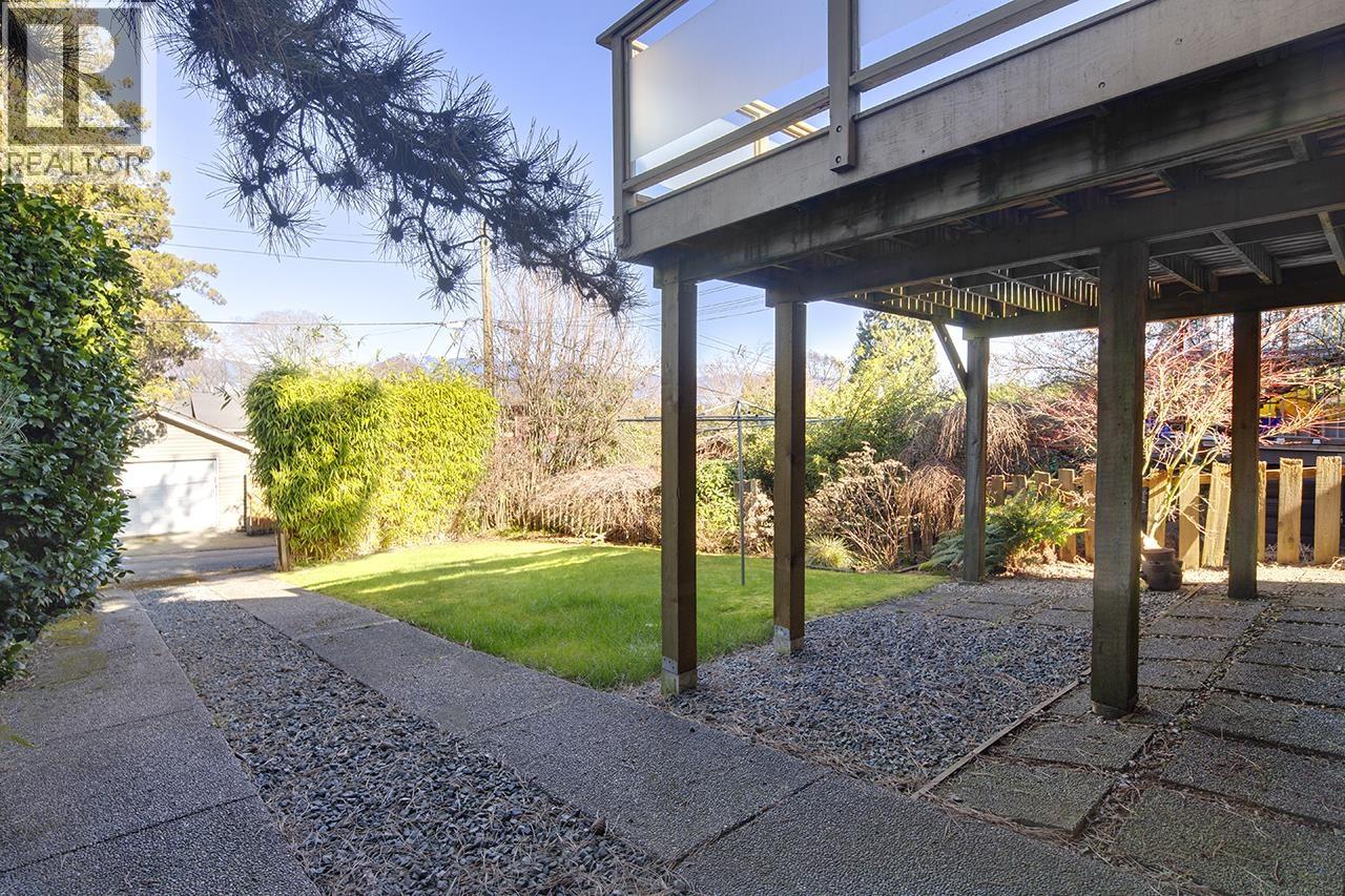 3657 W 14th Avenue, Vancouver, British Columbia  V6R 2W6 - Photo 39 - R3095937