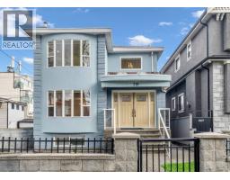 <div class="price">$2,299,000</div> 719 E 27th Avenue, Vancouver<br><div style="margin-bottom:8px;"><small>Oakwyn Realty Ltd.</small></div><div class='bed_bath'>7 Bed | 4 Bath</div>