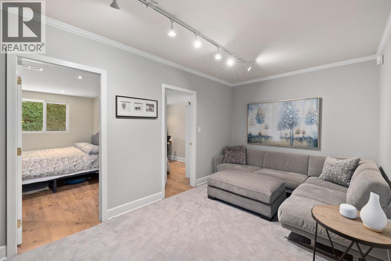 145 E Kensington Road, North Vancouver, British Columbia  V7N 1P2 - Photo 31 - R3095953