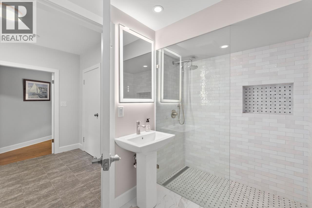 145 E Kensington Road, North Vancouver, British Columbia  V7N 1P2 - Photo 35 - R3095953