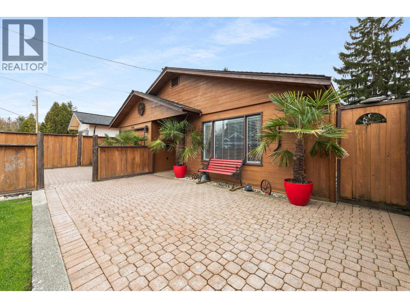 1660 BRAID ROAD, Delta, British Columbia