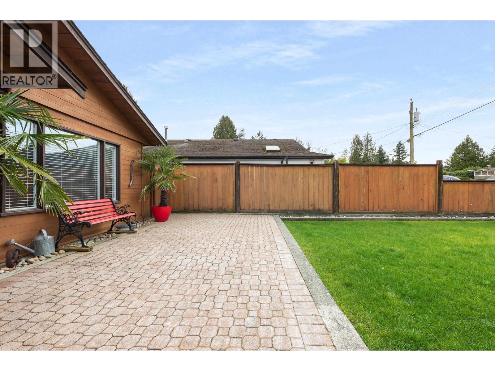 1660 Braid Road, Delta, British Columbia  V4L 1T4 - Photo 3 - R3095987