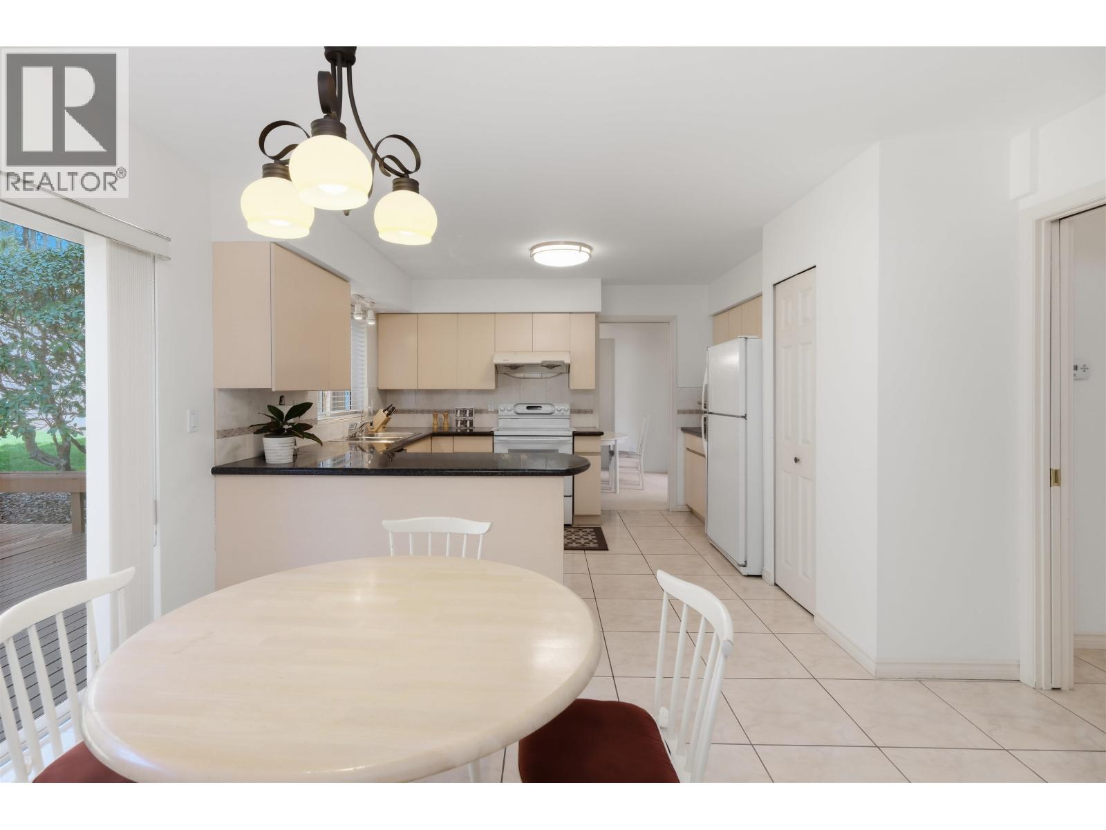 2716 Byron Road, North Vancouver, British Columbia  V7H 1M2 - Photo 10 - R3095990