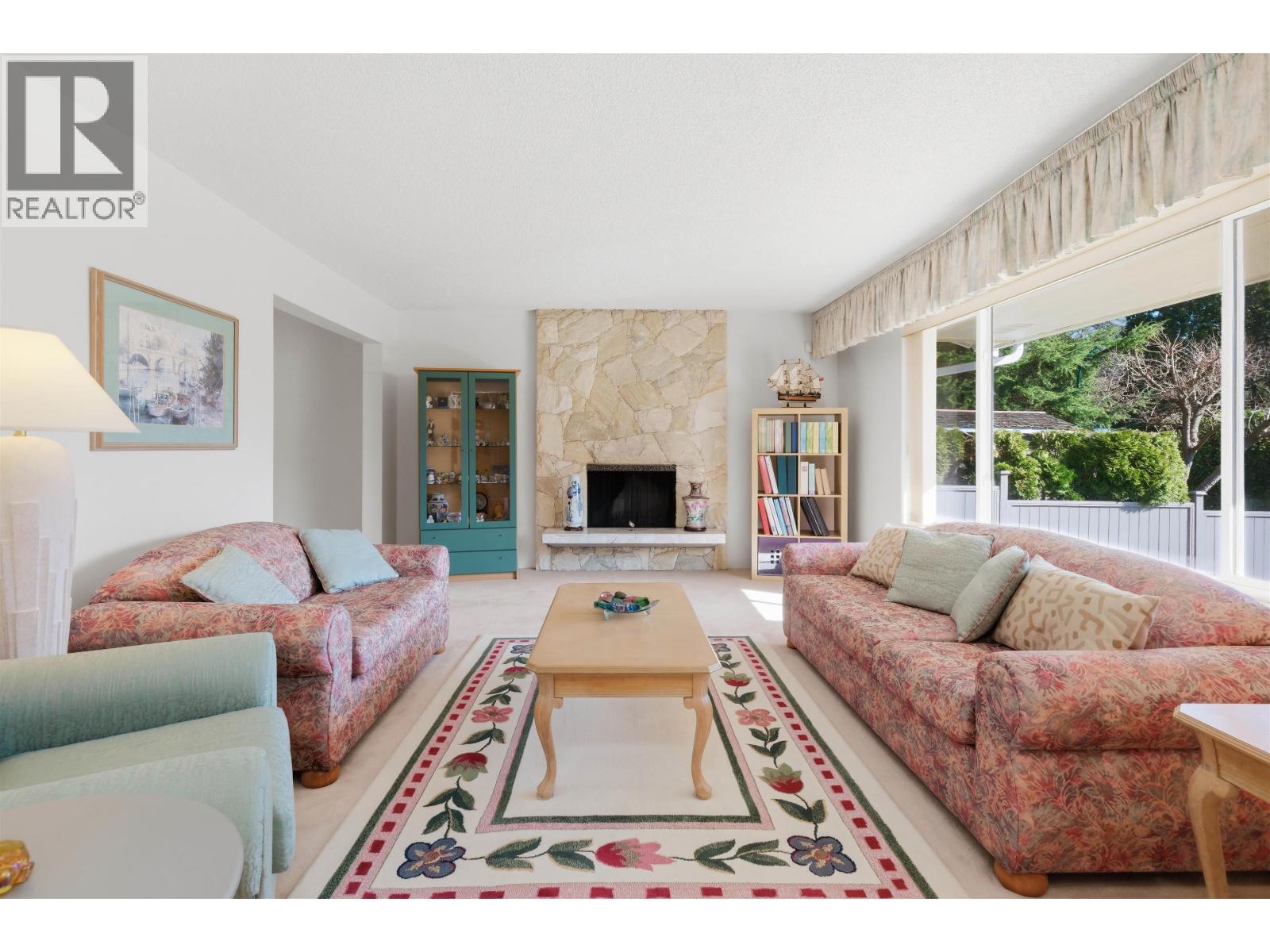 2716 Byron Road, North Vancouver, British Columbia  V7H 1M2 - Photo 4 - R3095990