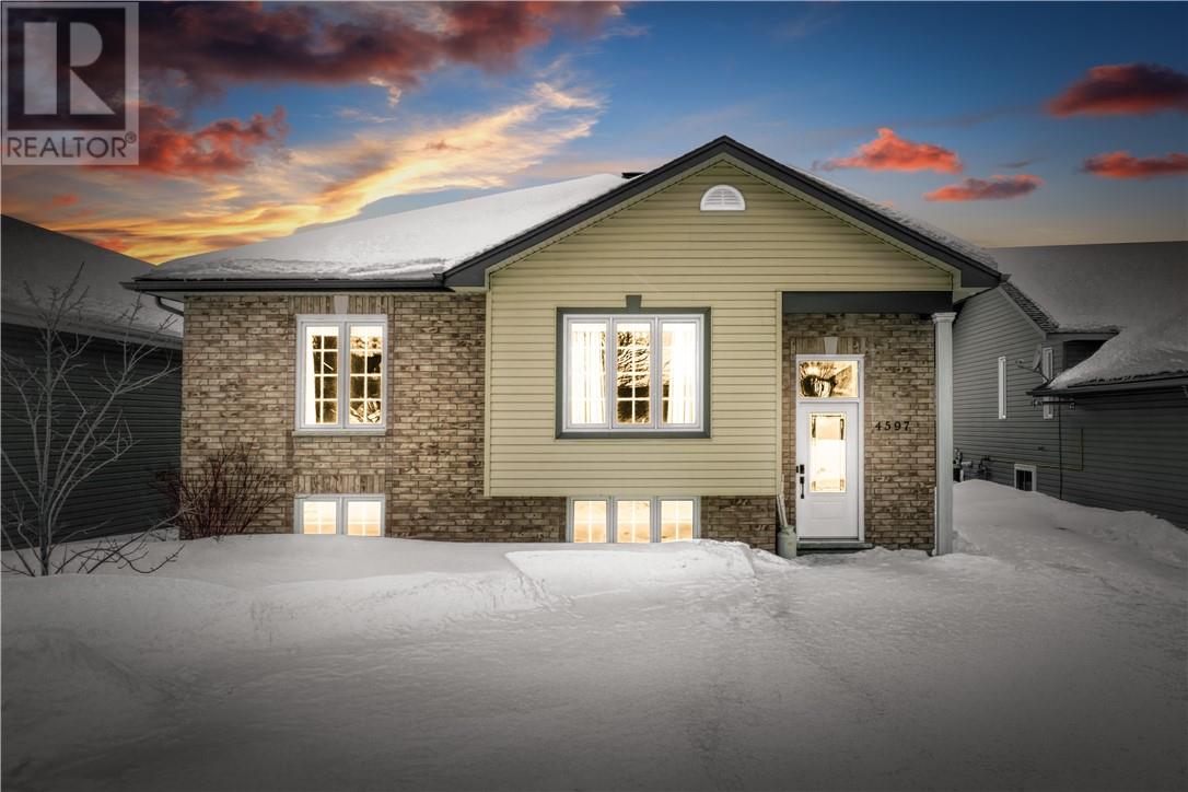 4597 Beaudelaire Court, Val Therese, Ontario  P3P 1S3 - Photo 3 - 2126661