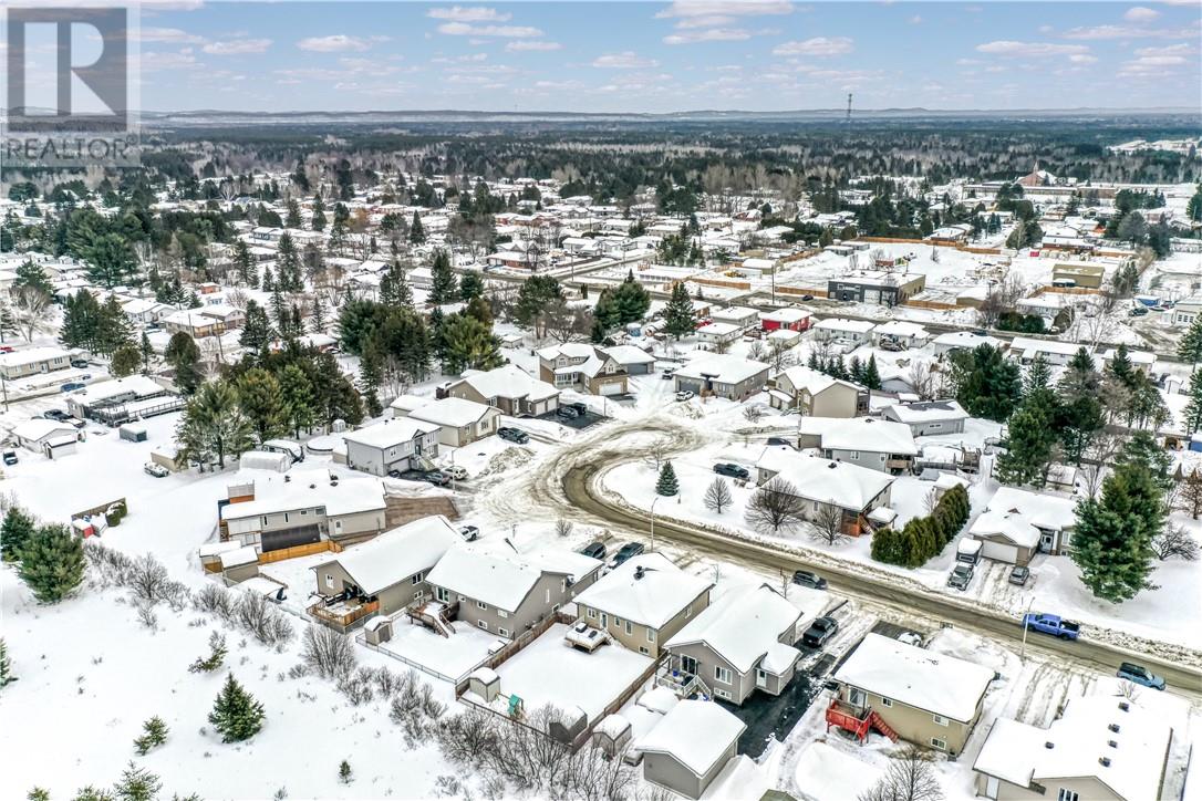 4597 Beaudelaire Court, Val Therese, Ontario  P3P 1S3 - Photo 36 - 2126661