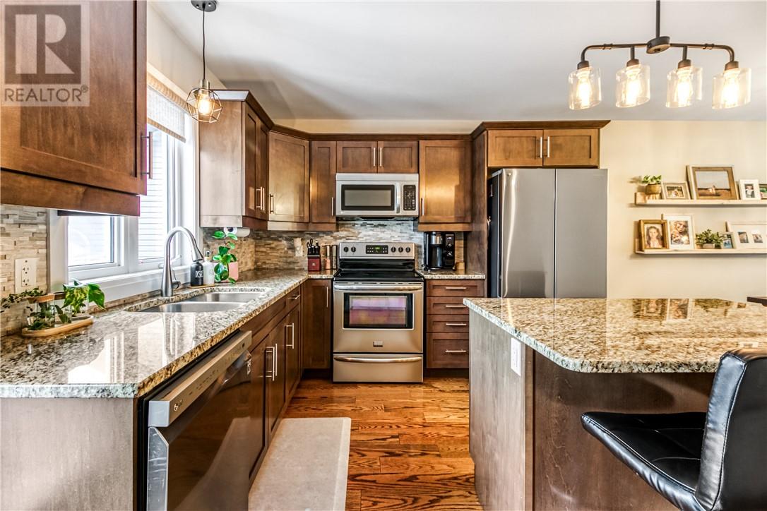 4597 Beaudelaire Court, Val Therese, Ontario  P3P 1S3 - Photo 9 - 2126661