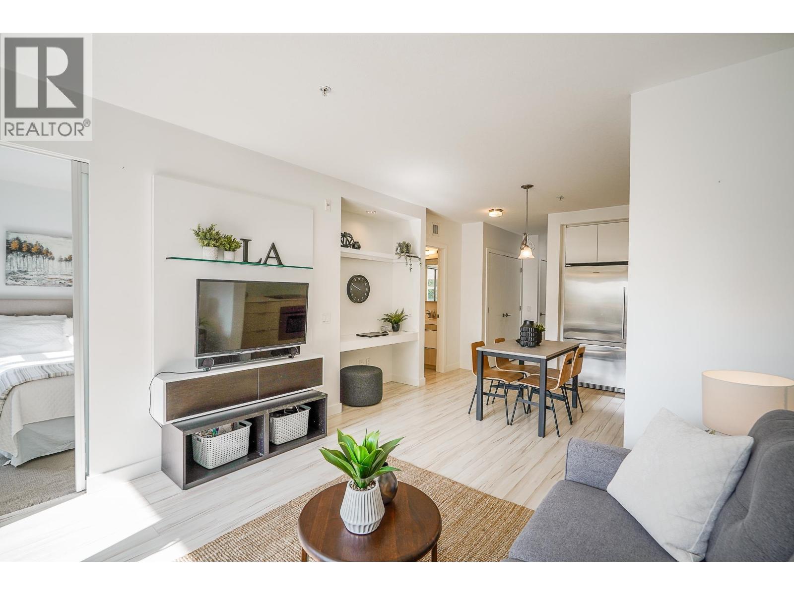 214 111 E 3rd Street, Vancouver, British Columbia  V7L 0C6 - Photo 10 - R3095492