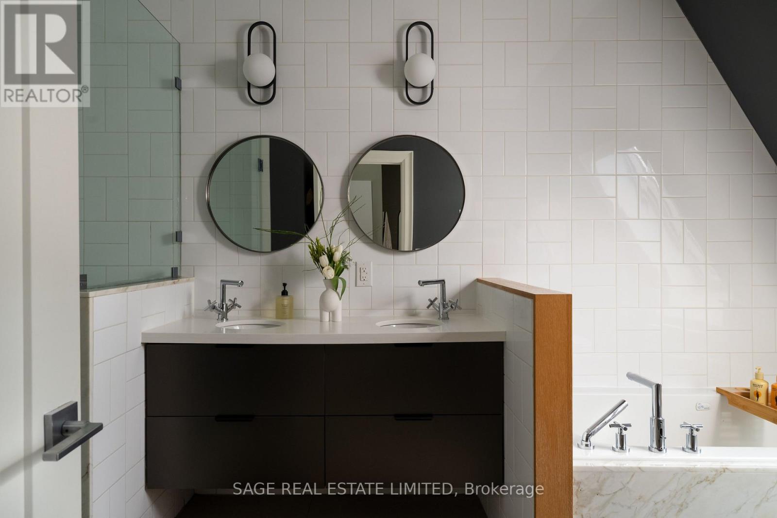 128 Argyle Street, Toronto, Ontario  M6J 1N9 - Photo 38 - C12845038