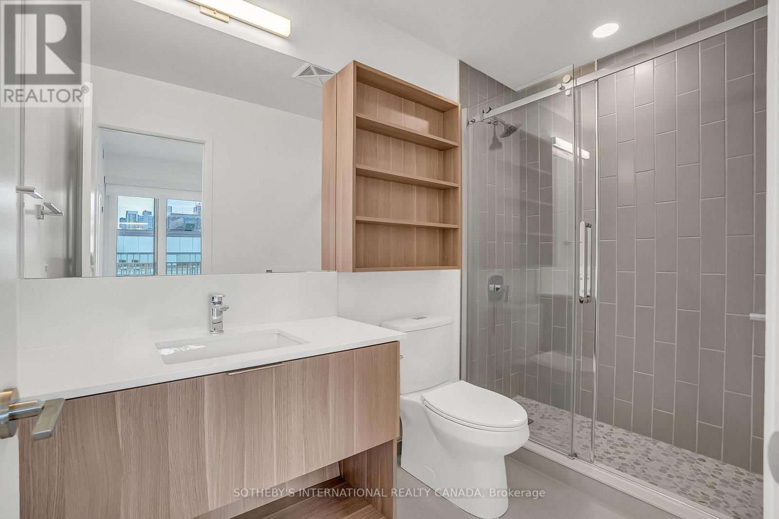 1416 - 88 Bathurst Street, Toronto, Ontario  M5W 0W8 - Photo 13 - C12845082