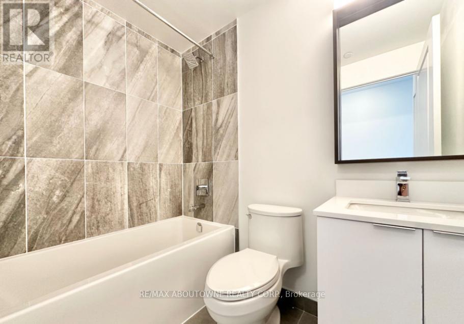 1004 - 543 Richmond Street W, Toronto, Ontario  M5V 0W9 - Photo 4 - C12845106