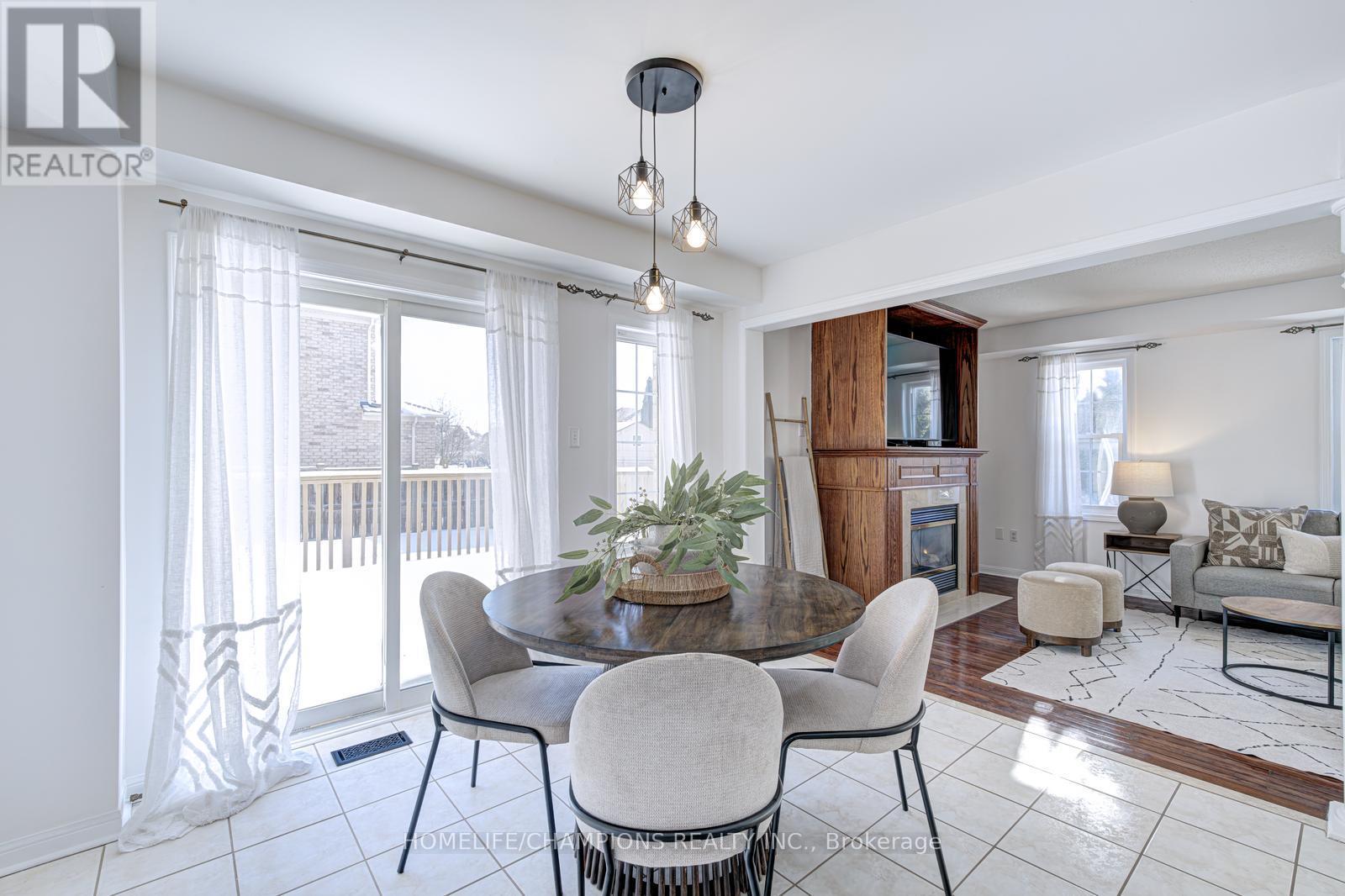 24 Juneau Crescent, Whitby, Ontario  L1R 3A3 - Photo 12 - E12845094