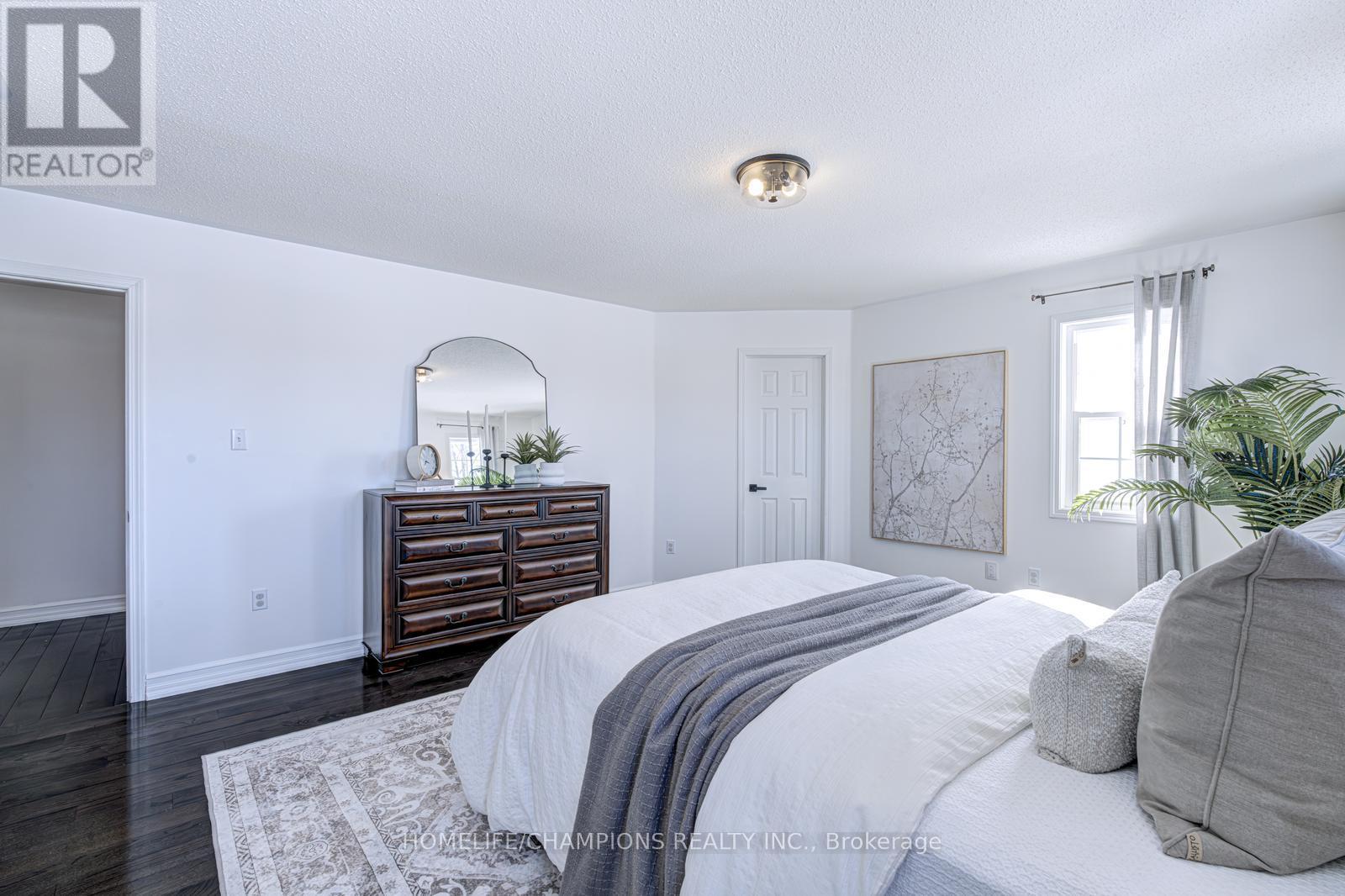 24 Juneau Crescent, Whitby, Ontario  L1R 3A3 - Photo 17 - E12845094