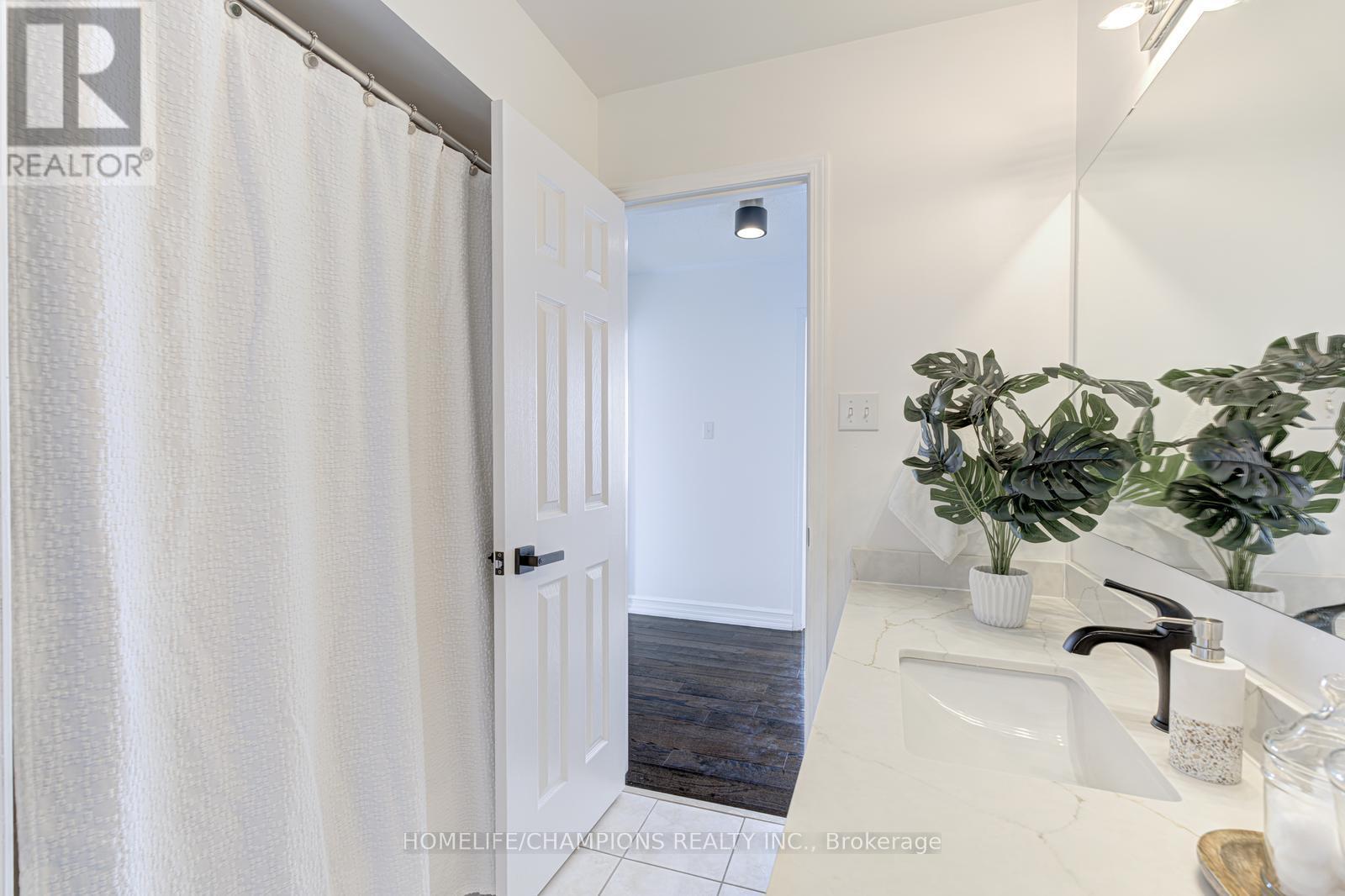 24 Juneau Crescent, Whitby, Ontario  L1R 3A3 - Photo 36 - E12845094