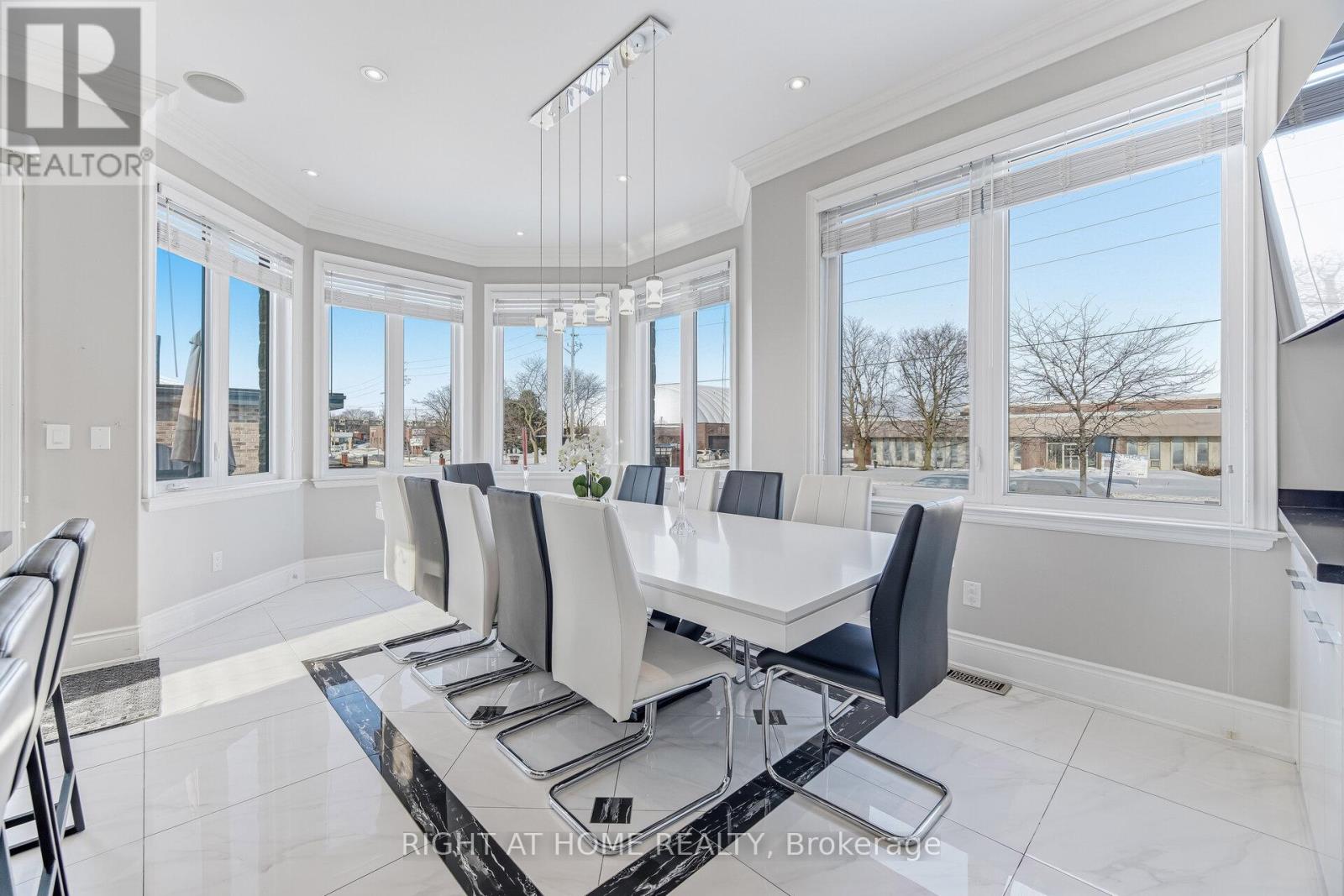 386 Kennedy Road, Toronto, Ontario  M1K 2A6 - Photo 15 - E12845112