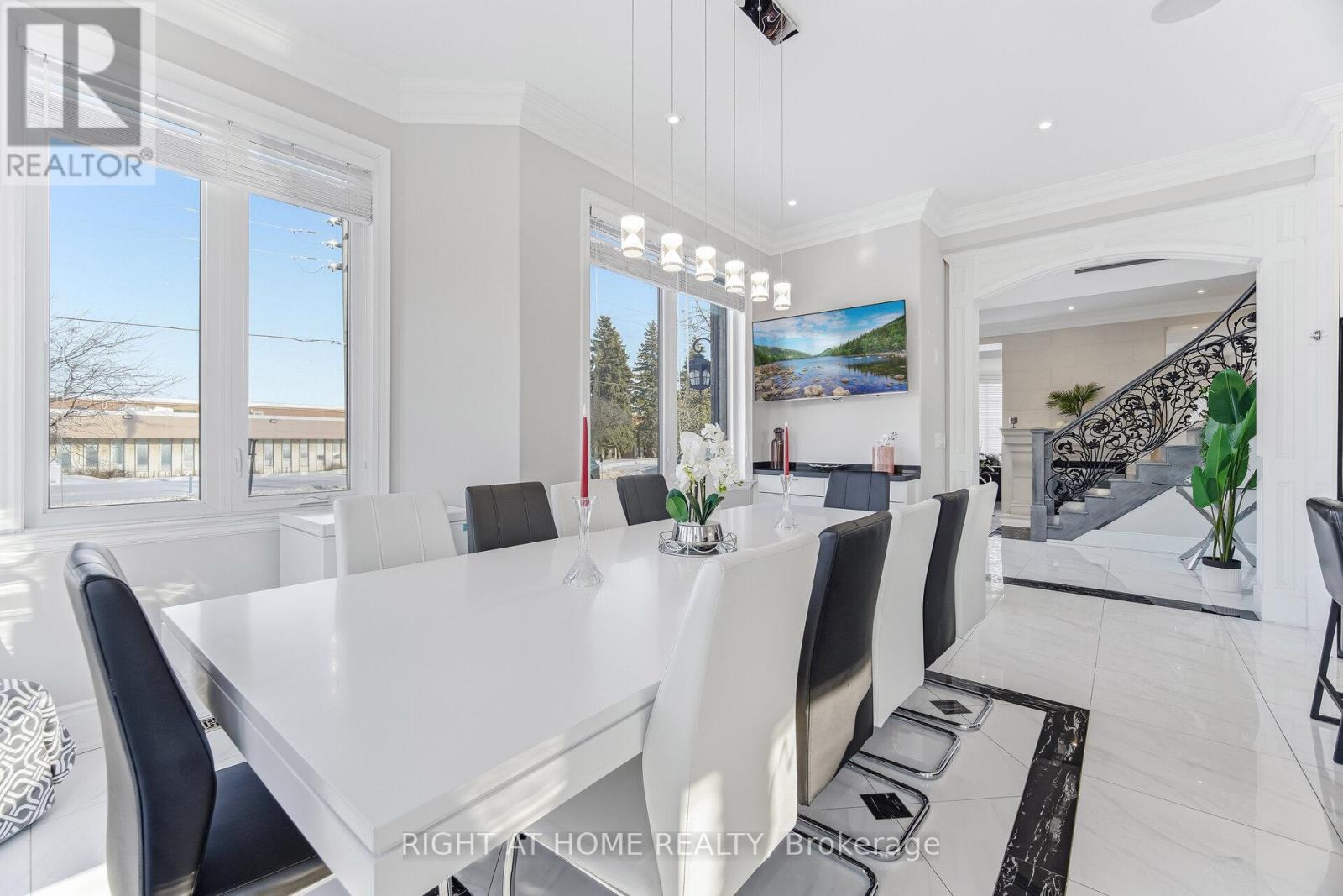 386 Kennedy Road, Toronto, Ontario  M1K 2A6 - Photo 16 - E12845112