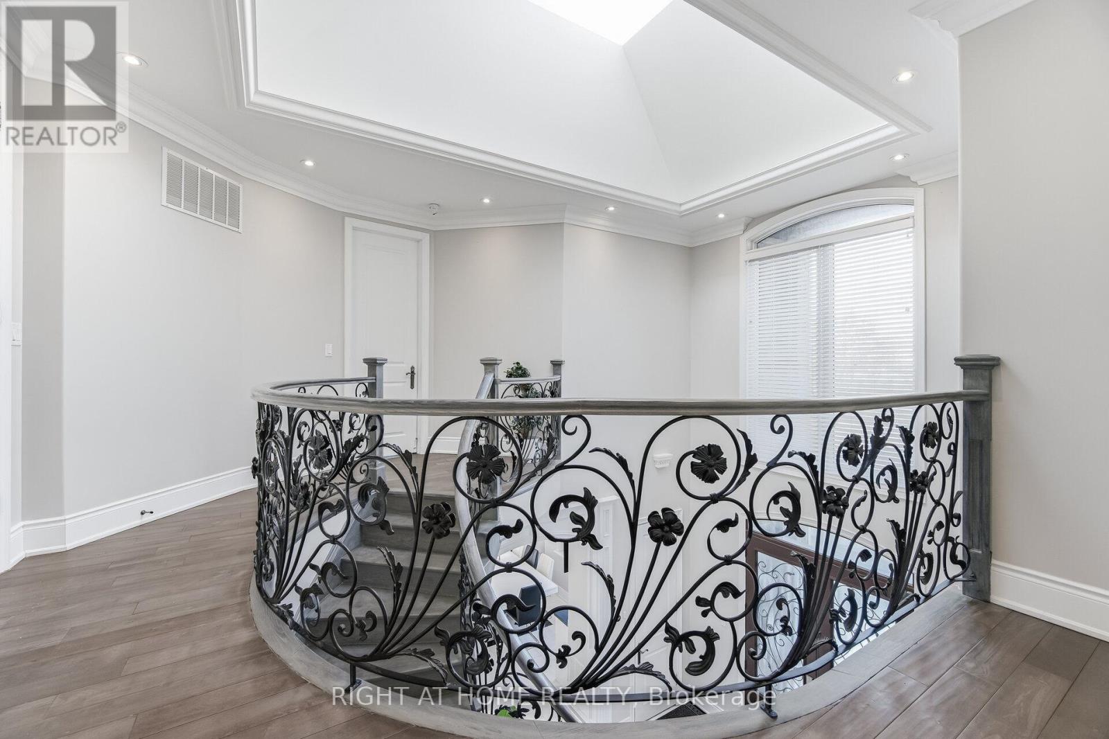 386 Kennedy Road, Toronto, Ontario  M1K 2A6 - Photo 19 - E12845112