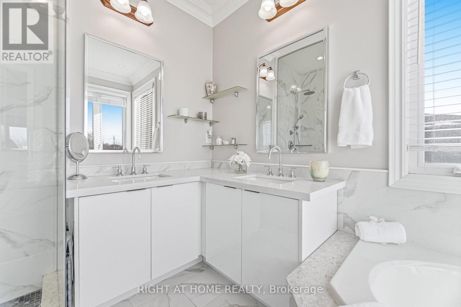 386 Kennedy Road, Toronto, Ontario  M1K 2A6 - Photo 26 - E12845112