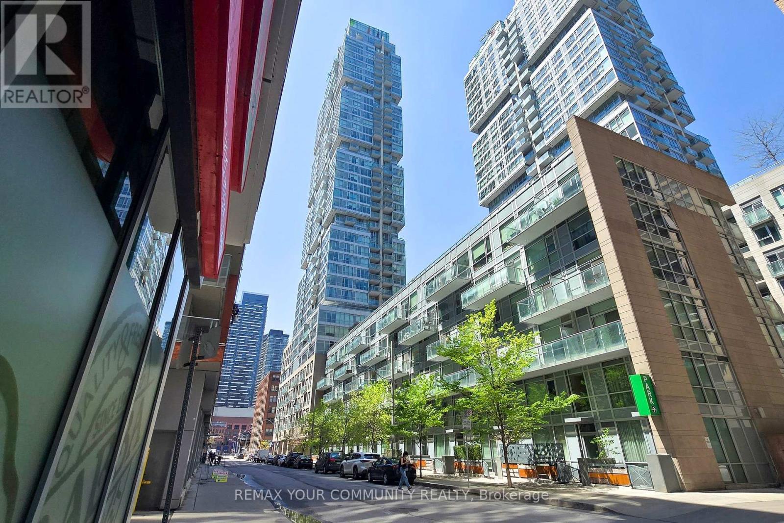 408 - 30 Nelson Street, Toronto, Ontario  M5V 0H5 - Photo 2 - C12844602