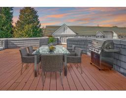 411 15555 16 AVENUE, Surrey, British Columbia