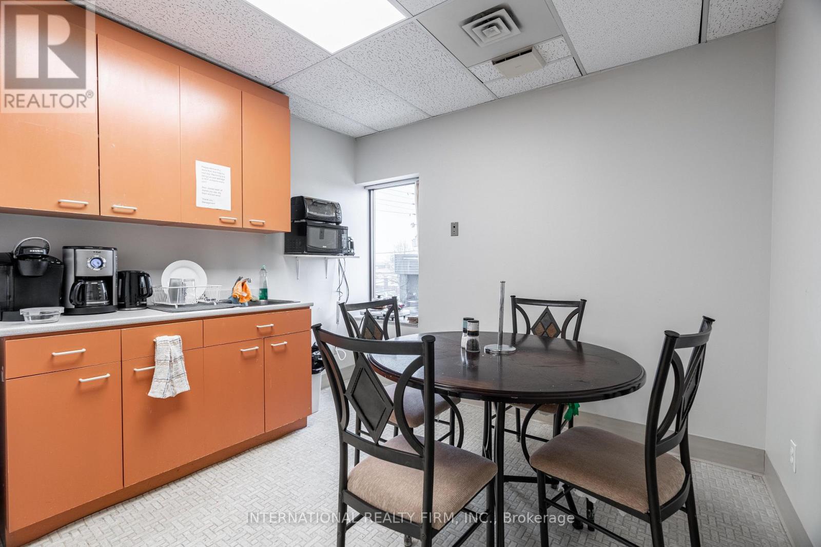 714 York Street 716 York Street, London East, Ontario  N5W 2S8 - Photo 9 - X12844026