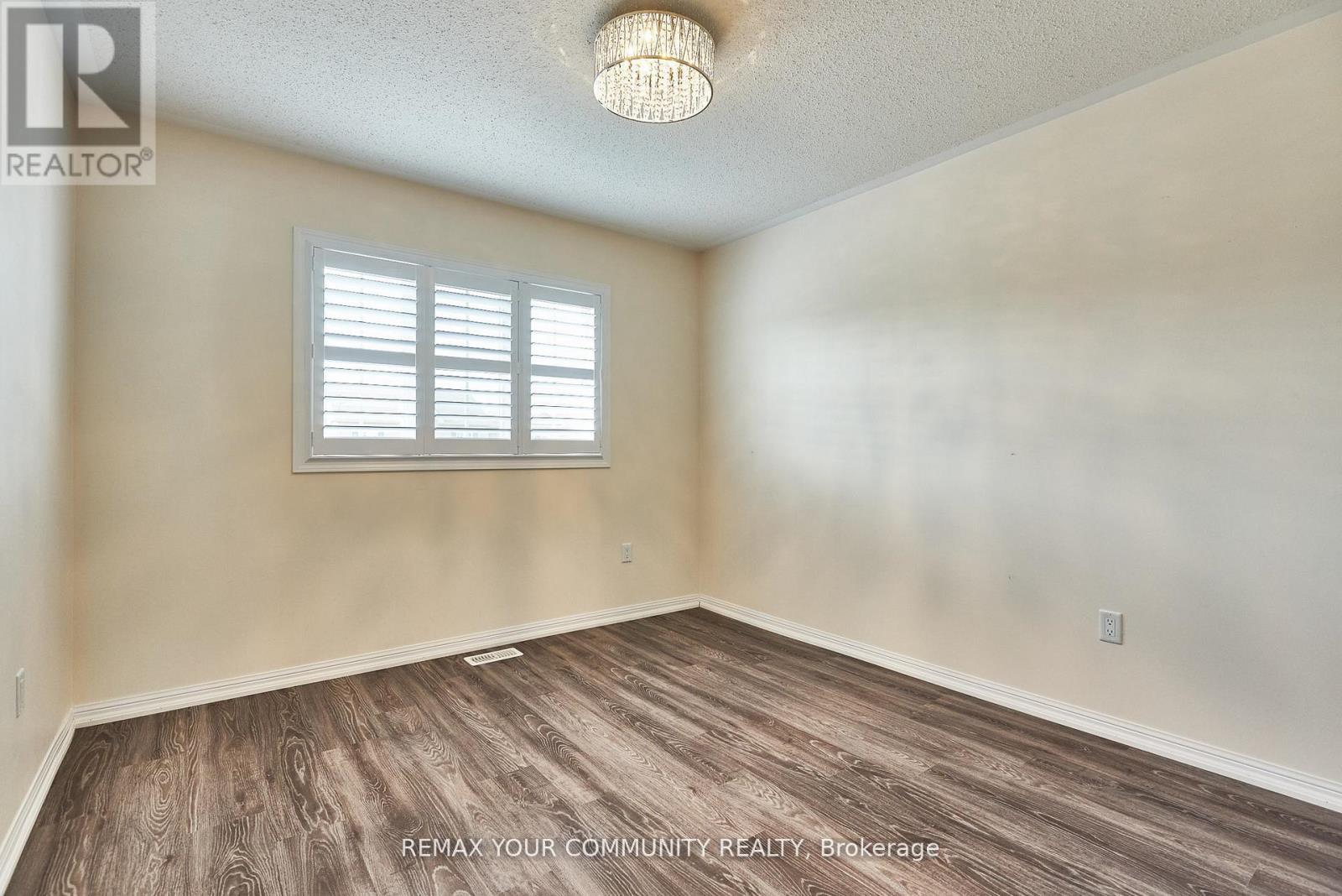 10 Don Hadden Crescent, Brock, Ontario  L0C 1H0 - Photo 22 - N12844984