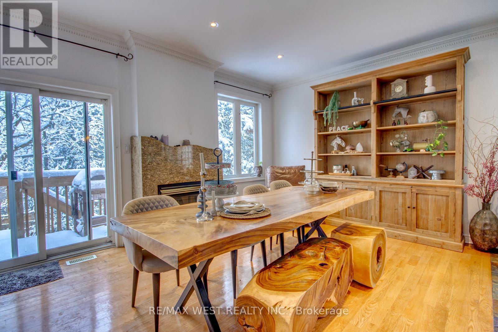 104a Benson Avenue, Richmond Hill (Mill Pond), Ontario  L4C 4E7 - Photo 14 - N12845076