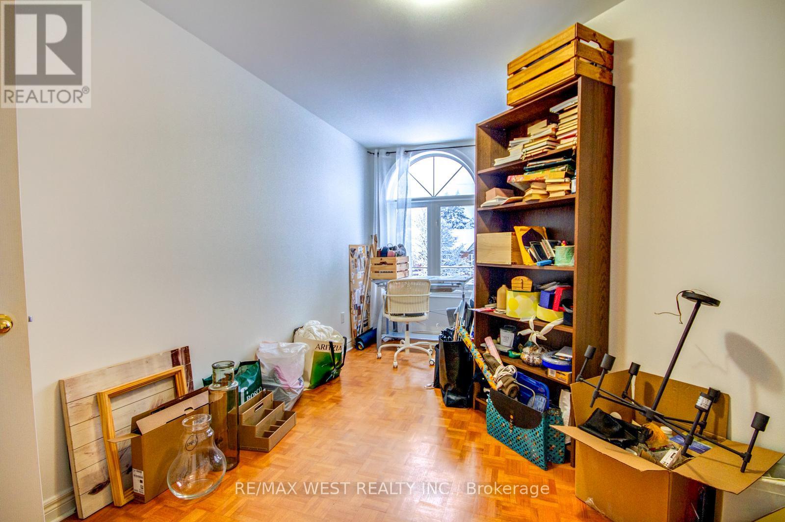 104a Benson Avenue, Richmond Hill (Mill Pond), Ontario  L4C 4E7 - Photo 25 - N12845076