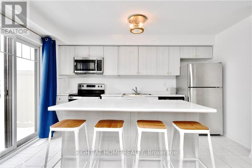 23 Kodiak Terrace, Barrie, Ontario  L4N 8G1 - Photo 5 - S12845058