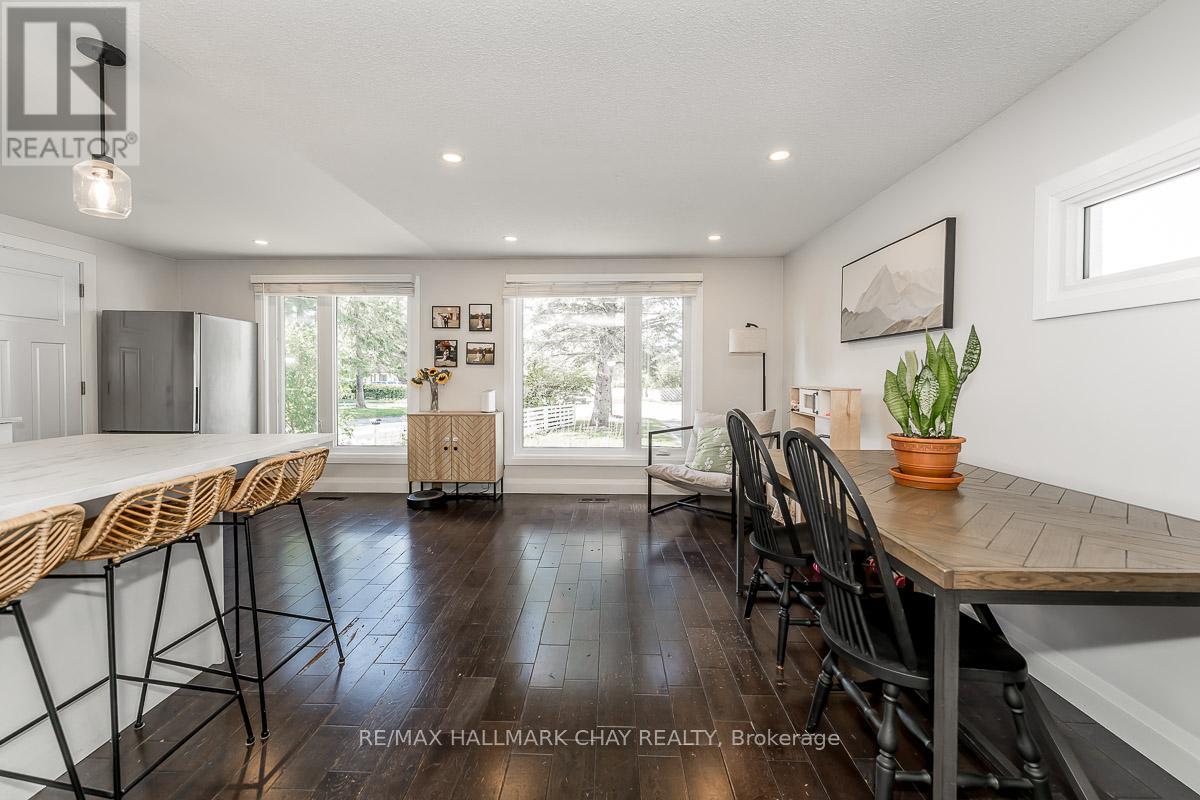 29 Shaw Crescent, Barrie, Ontario  L4N 4Z3 - Photo 11 - S12845080