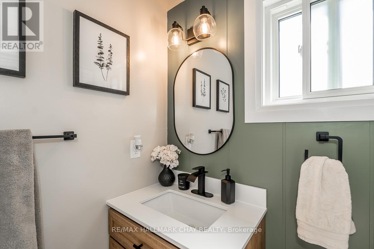 29 Shaw Crescent, Barrie, Ontario  L4N 4Z3 - Photo 19 - S12845080