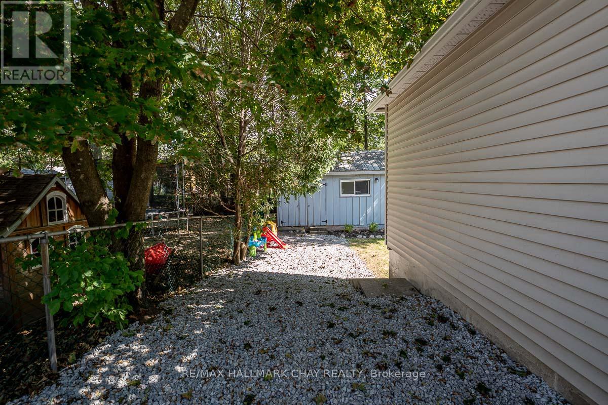 29 Shaw Crescent, Barrie, Ontario  L4N 4Z3 - Photo 36 - S12845080