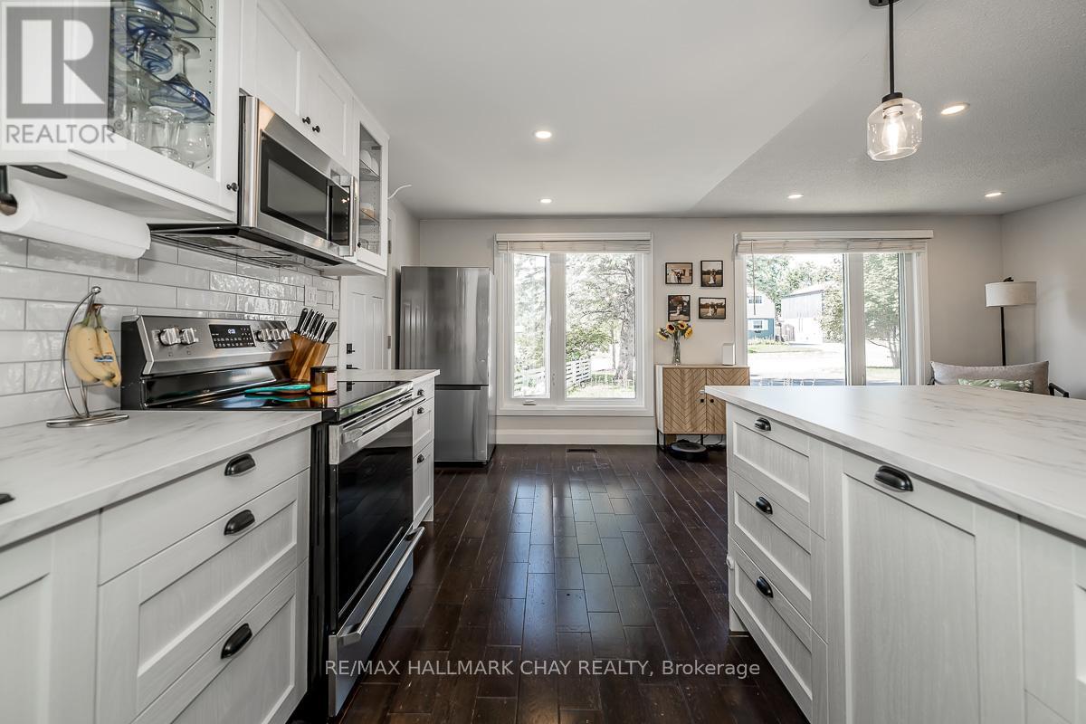 29 Shaw Crescent, Barrie, Ontario  L4N 4Z3 - Photo 8 - S12845080