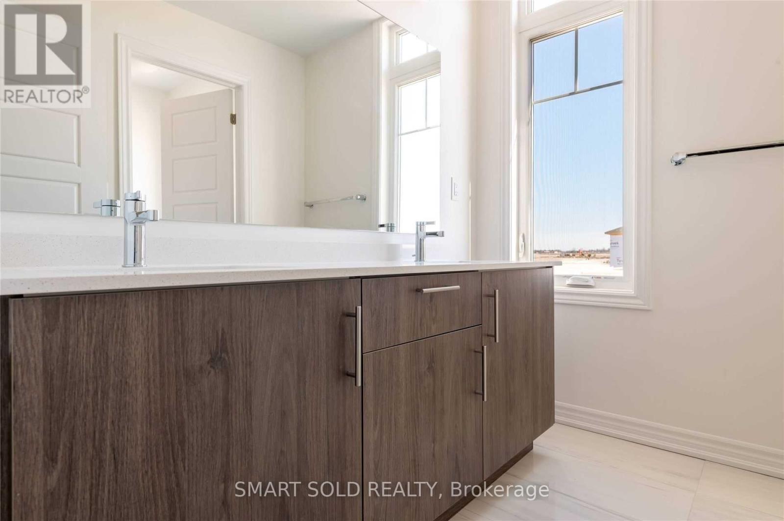 73 Greer Street, Barrie (Painswick South), Ontario  L9J 0R5 - Photo 24 - S12845084