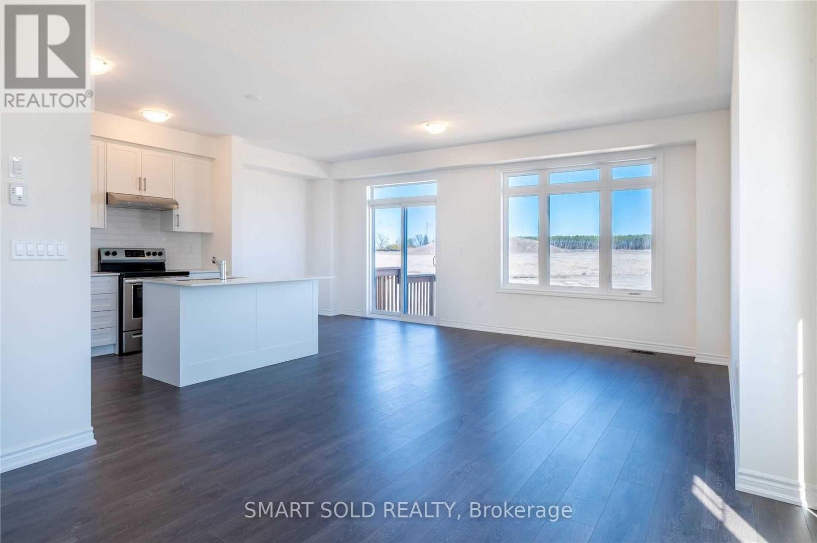 73 Greer Street, Barrie (Painswick South), Ontario  L9J 0R5 - Photo 4 - S12845084