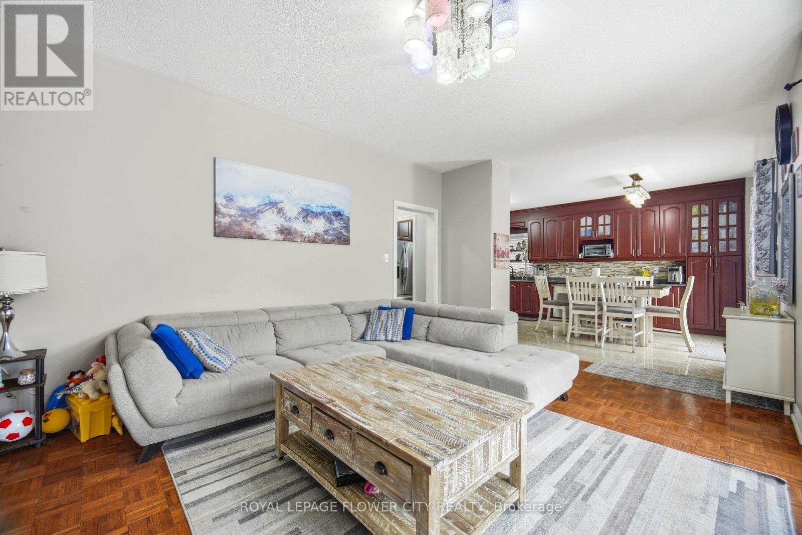 67 Olde Town Road, Brampton, Ontario  L6X 4T8 - Photo 16 - W12844990