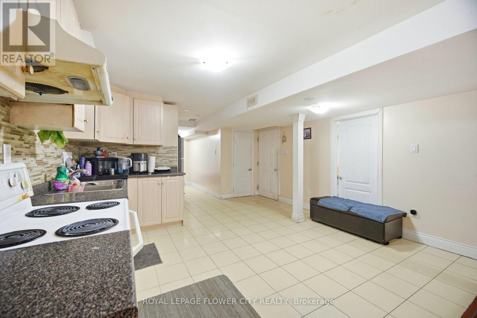 67 Olde Town Road, Brampton, Ontario  L6X 4T8 - Photo 39 - W12844990