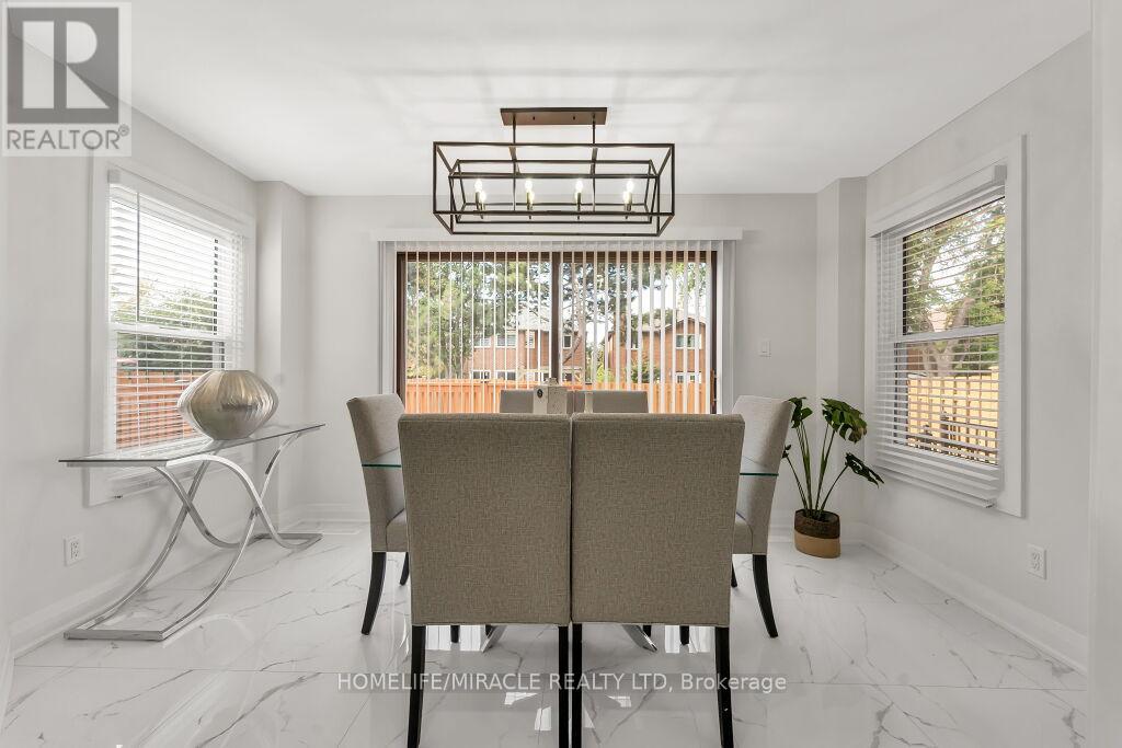 Upper - 57 Lord Simcoe Drive, Brampton, Ontario  L6S 5G7 - Photo 12 - W12845000