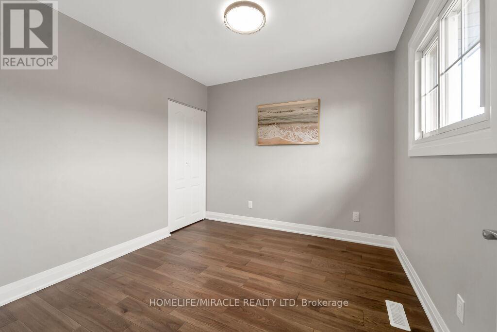 Upper - 57 Lord Simcoe Drive, Brampton, Ontario  L6S 5G7 - Photo 30 - W12845000