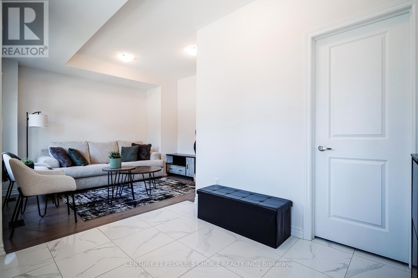 41 Minnock Street W, Caledon, Ontario  L7C 4K9 - Photo 6 - W12845002