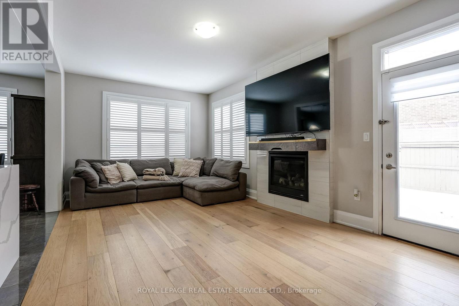 7 Cyclone Trail, Brampton, Ontario  L7A 5E8 - Photo 13 - W12845092