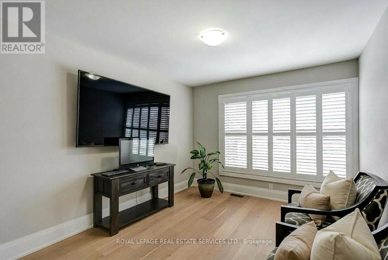 7 Cyclone Trail, Brampton, Ontario  L7A 5E8 - Photo 24 - W12845092