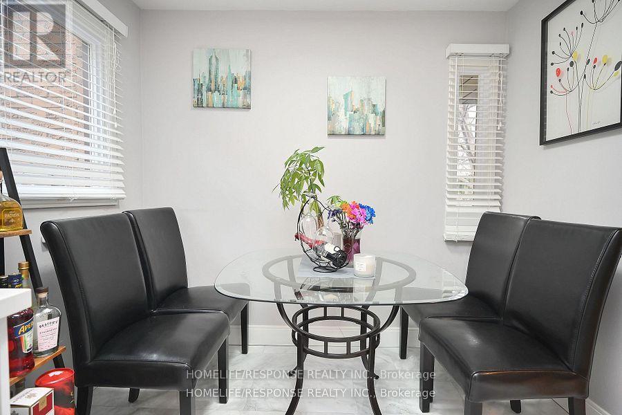 Upper - 2617 Treviso Court, Mississauga, Ontario  L5N 2T3 - Photo 16 - W12845124