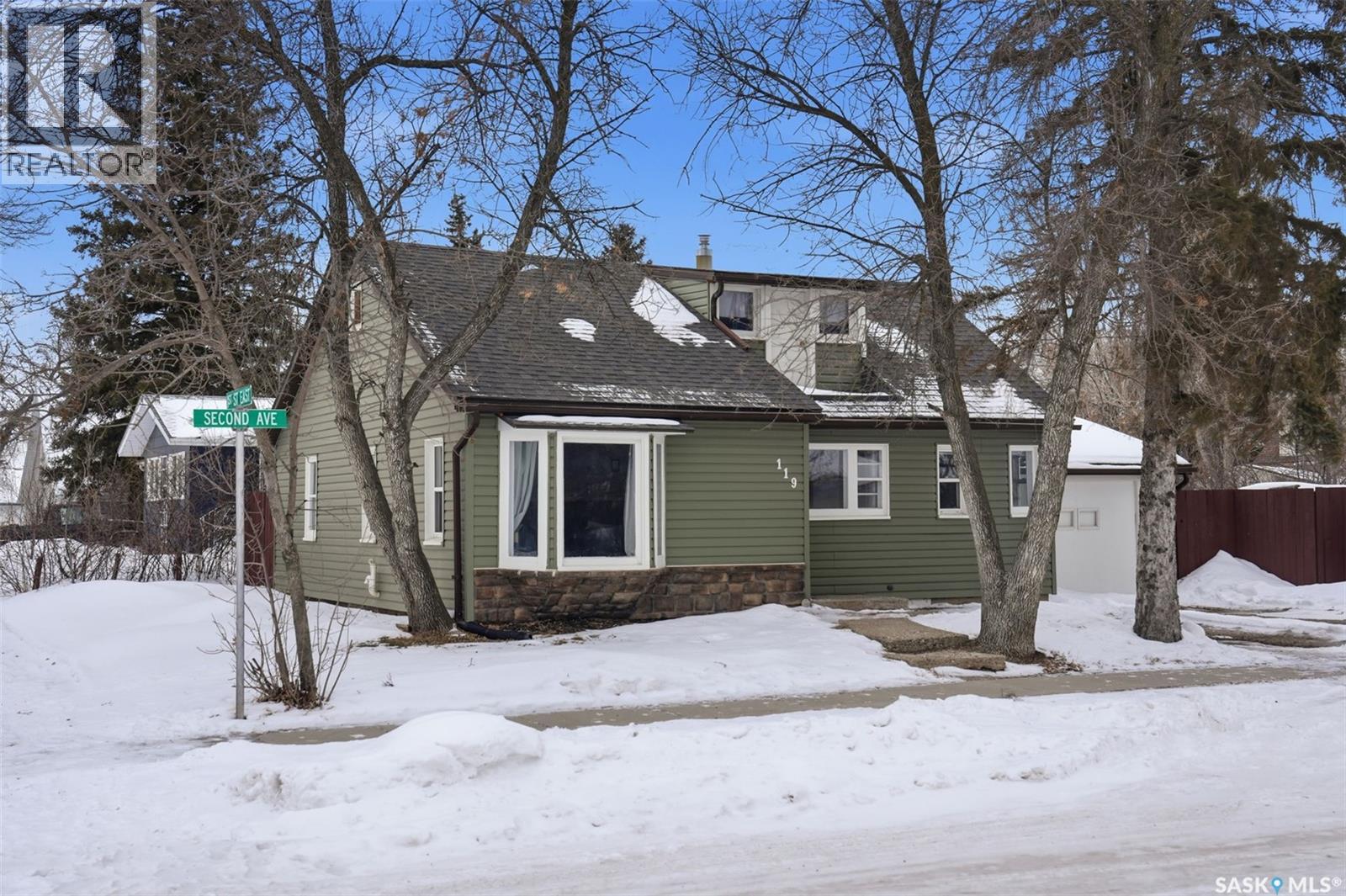 119 1st Street E, Langham, Saskatchewan  S0K 2L0 - Photo 2 - SK029652