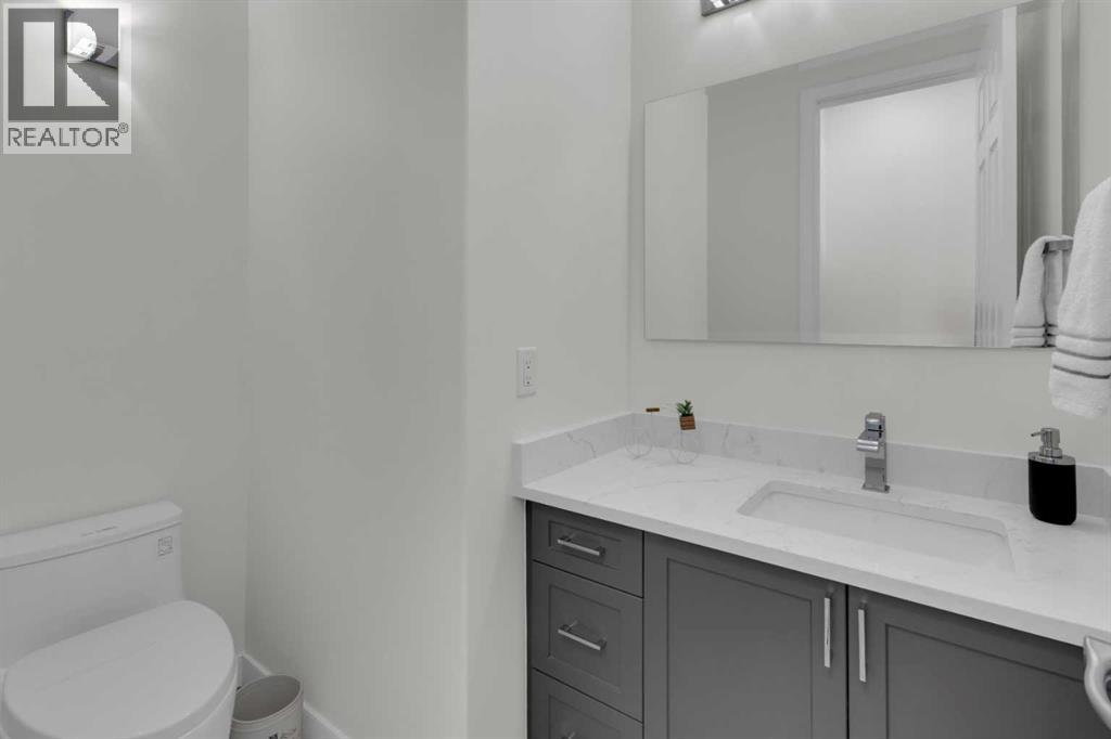 95 Discovery Ridge Boulevard Sw, Calgary, Alberta  T3H 4Y2 - Photo 17 - A2289203